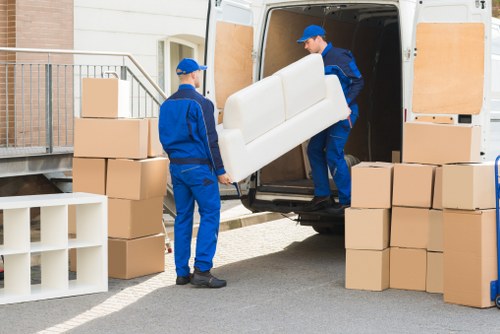 Man with a van service in Canary Wharf for local moving support