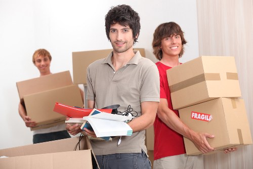 Protecting furniture during home moves in Canarywharf